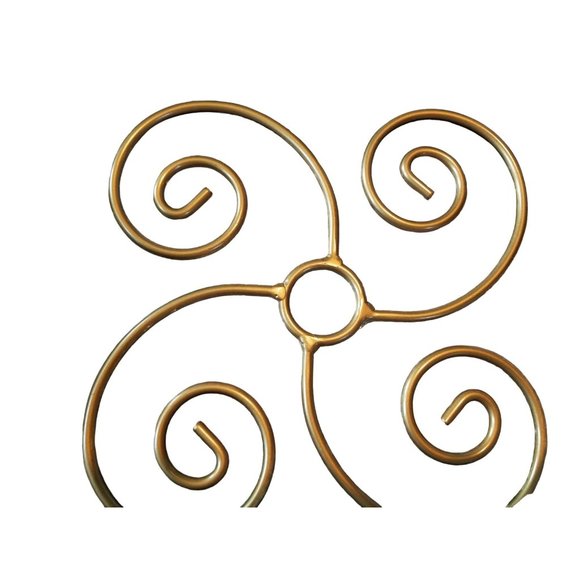 Wine Things Glass Go Round 4-Glass Decorative Caddy, Gold Goes over the Wine Bot - Picture 4 of 5